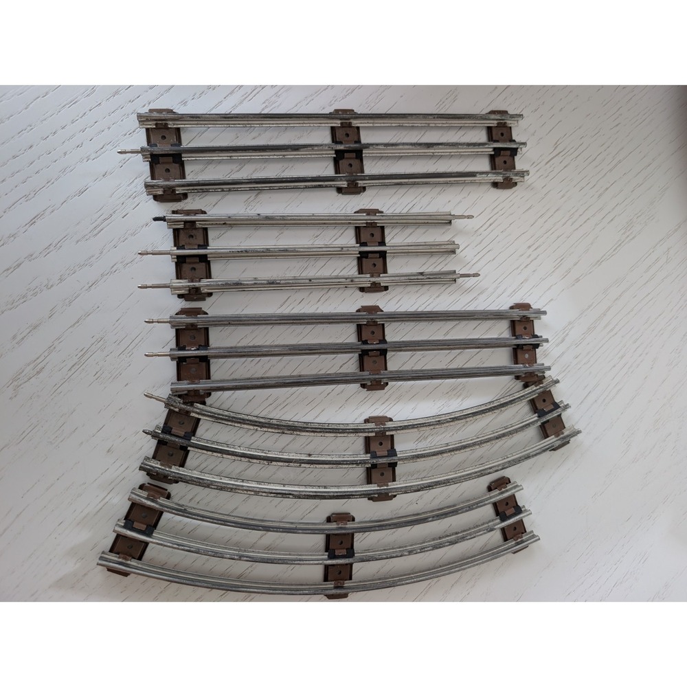 (5) Misc Lionel 027 Track Metal Vintage Pieces